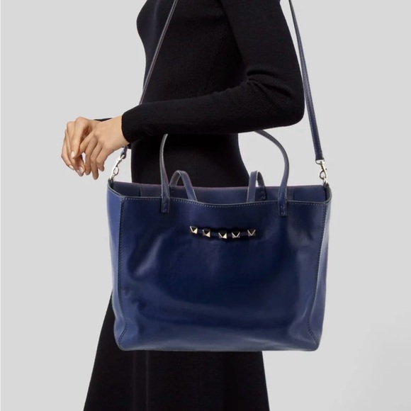 Valentino Tote - Picture 3 of 7